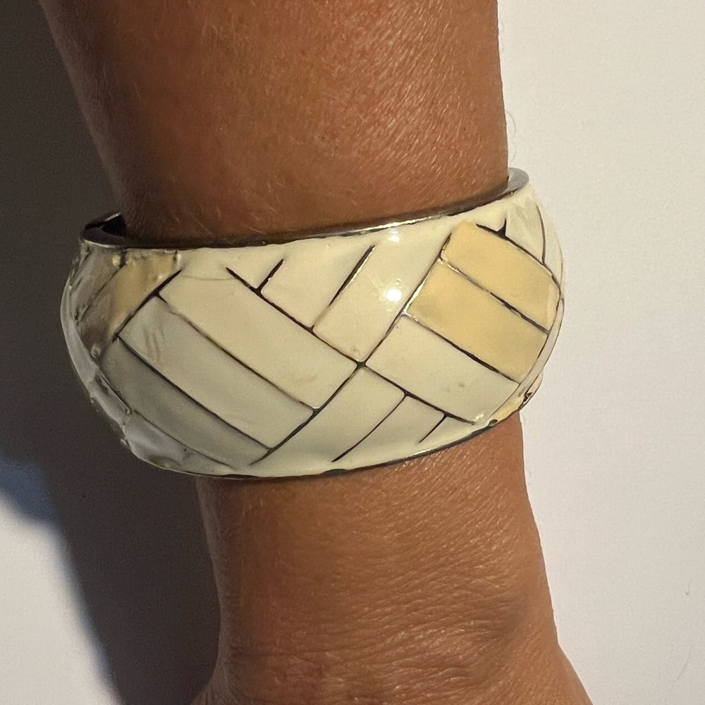 Ivory color  Woven Pattern Decorative Bangle - Home Accents - Picture 5 of 5